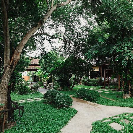 Phum Khmer Lodge - Village Cambodian Eco-Lodge Siem Reap Exterior photo