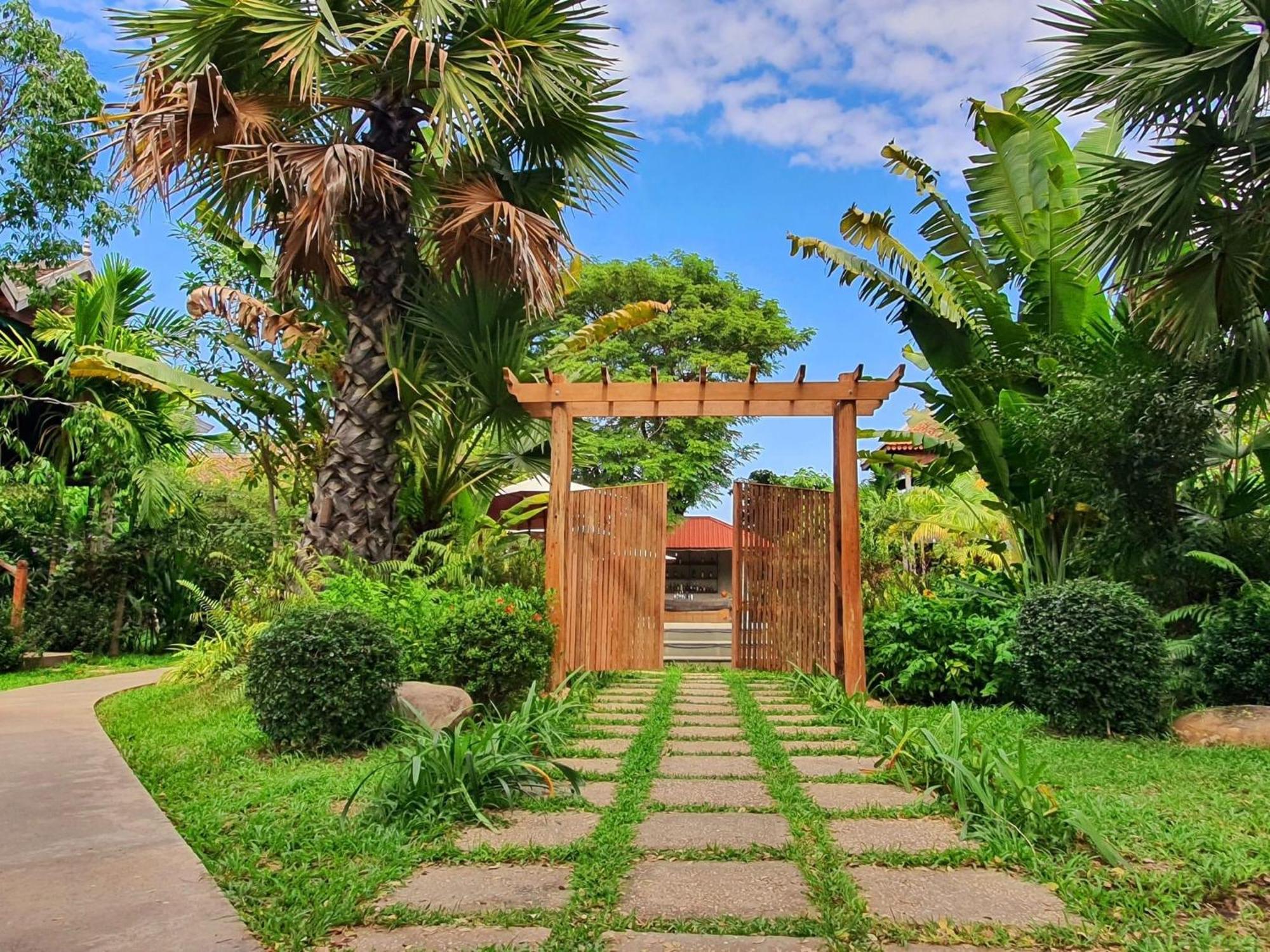 Phum Khmer Lodge - Village Cambodian Eco-Lodge Siem Reap Exterior photo